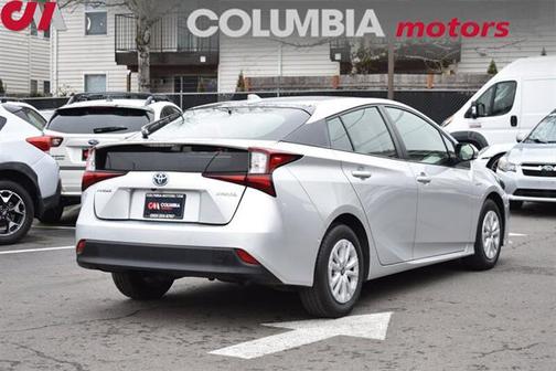 2022 Toyota Prius L