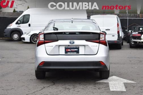 2022 Toyota Prius L