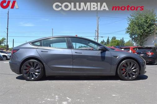 2023 Tesla Model 3 Performance