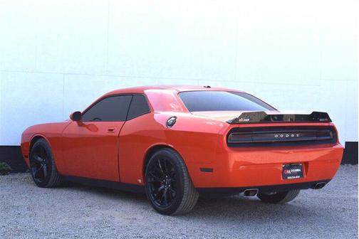 Hemi Orange Pearl Coat 2010 Dodge Challenger SRT8