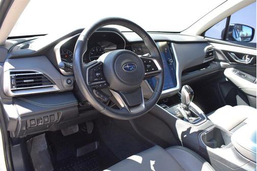 Crystal White Pearl 2020 Subaru Outback Onyx Edition XT