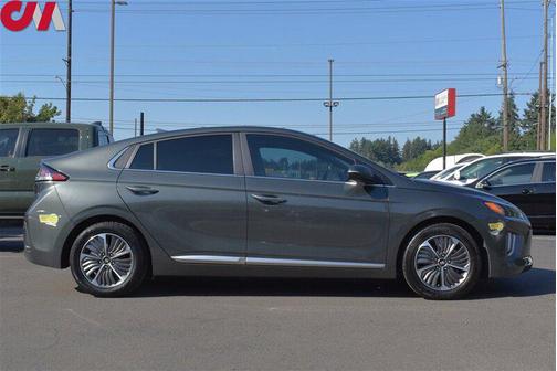 2022 Hyundai IONIQ Plug-In Hybrid Limited