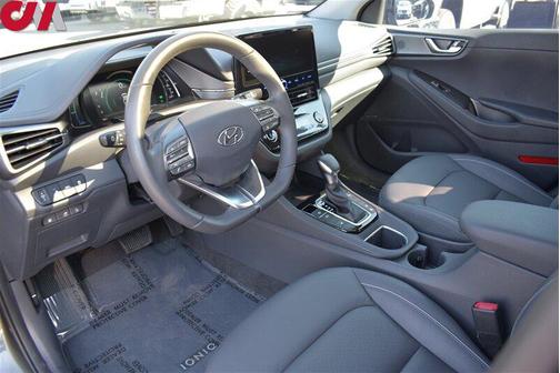 2022 Hyundai IONIQ Plug-In Hybrid Limited