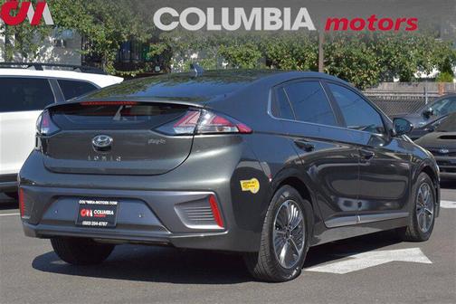 2022 Hyundai IONIQ Plug-In Hybrid Limited