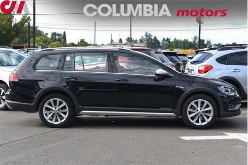 2018 Volkswagen Golf Alltrack TSI S