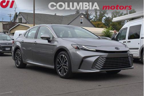 2025 Toyota Camry XLE