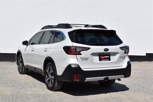 Crystal White Pearl 2022 Subaru Outback Limited XT