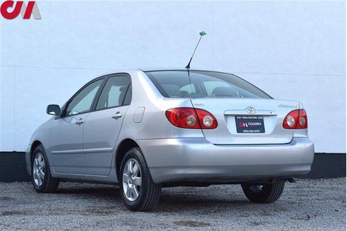 2005 Toyota Corolla LE