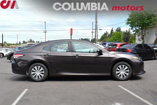 2018 Toyota Camry Hybrid SE