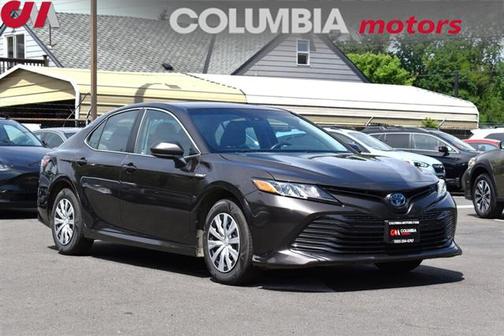 2018 Toyota Camry Hybrid SE