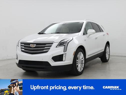 White 2017 Cadillac XT5 Premium Luxury