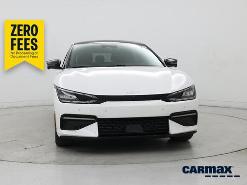 White 2023 Kia EV6 GT-Line