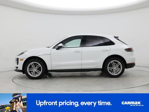 White 2019 Porsche Macan