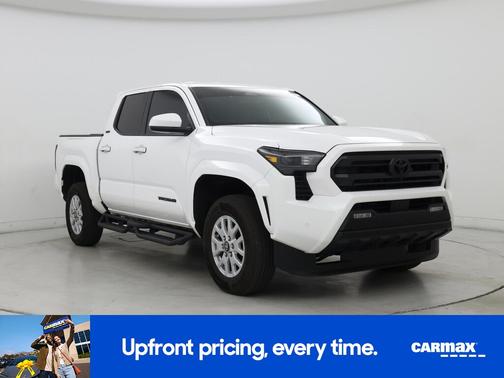 White 2025 Toyota Tacoma SR5