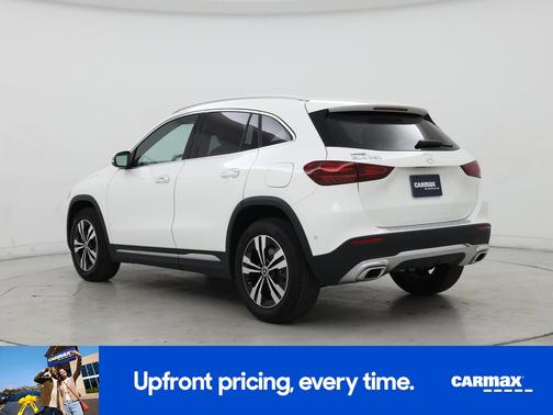 White 2024 Mercedes-Benz GLA 250