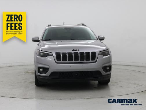 Silver 2021 Jeep Cherokee Altitude