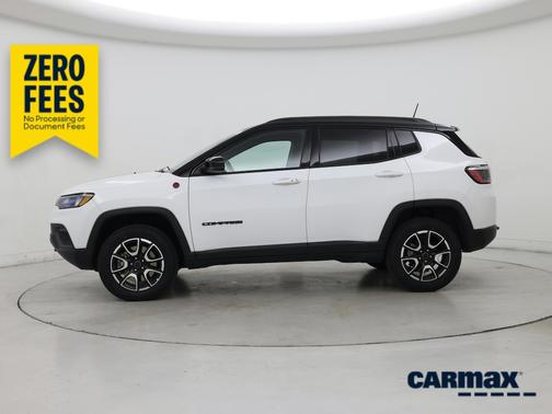 White 2025 Jeep Compass Trailhawk