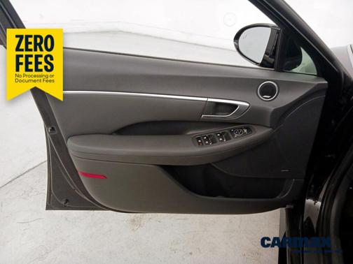 Black 2022 Hyundai SONATA SEL Plus