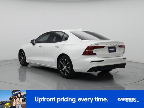 2020 Volvo S60 T5 Momentum
