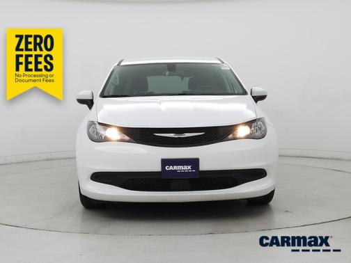 White 2022 Chrysler Voyager LX
