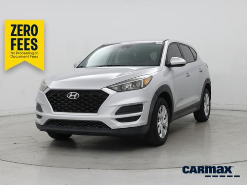 Silver 2019 Hyundai TUCSON SE