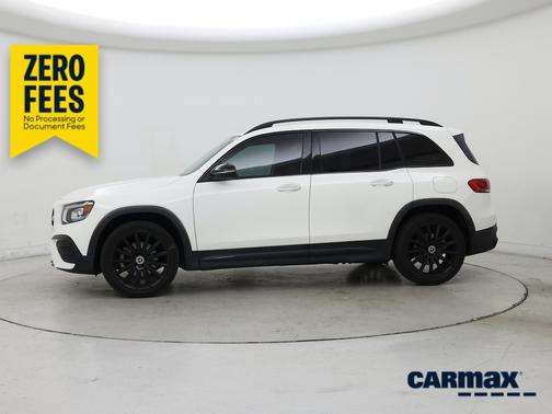 White 2022 Mercedes-Benz GLB 250