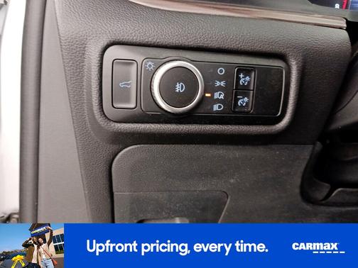 Silver 2023 Ford Explorer Limited