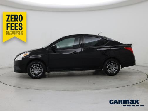 Black 2016 Nissan Versa S Plus