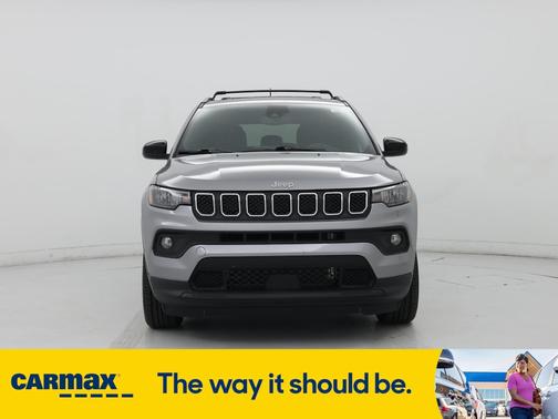 2023 Jeep Compass Latitude Lux