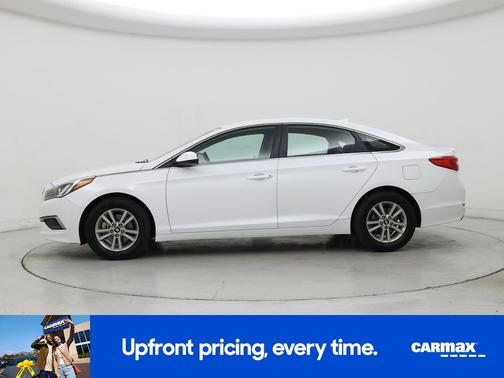 White 2016 Hyundai SONATA SE