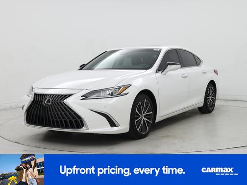 White 2023 Lexus ES 350