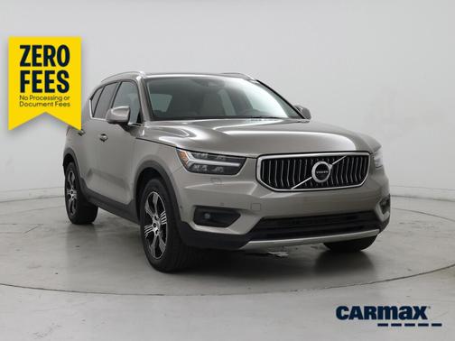 Tan 2020 Volvo XC40 T5 Inscription