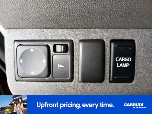 Red 2019 Nissan Frontier SV