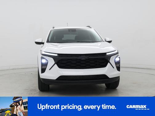 White 2024 Chevrolet Trax LT