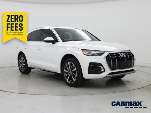 White 2021 Audi Q5 Premium