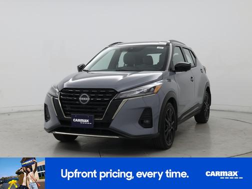 Gray 2024 Nissan Kicks SR