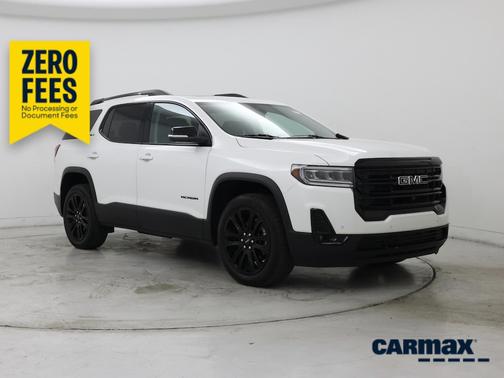 White 2023 GMC Acadia SLT