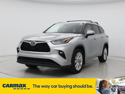 2022 Toyota Highlander Hybrid Limited
