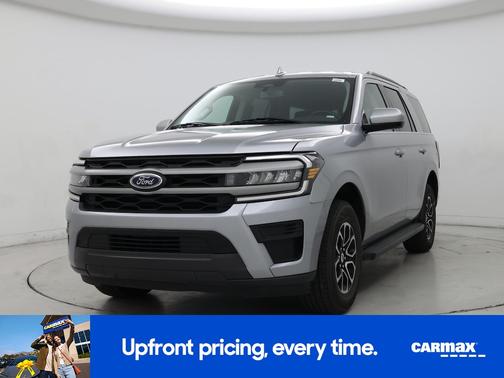 Silver 2024 Ford Expedition XLT