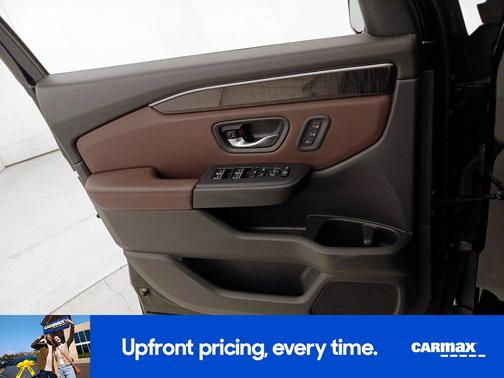 Black 2023 Honda Pilot Elite