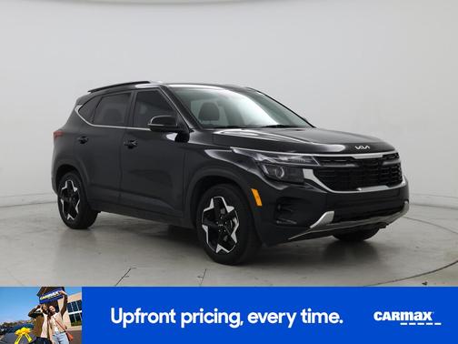 Black 2024 Kia Seltos EX