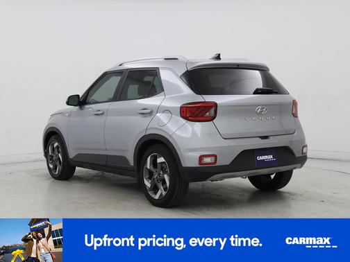 2021 Hyundai VENUE SEL