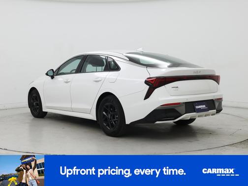 White 2025 Kia K5 LXS