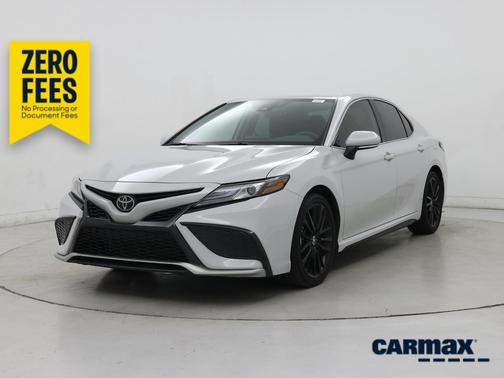 White 2023 Toyota Camry XSE