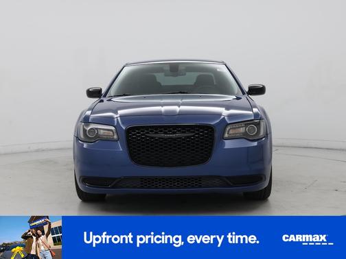 2021 Chrysler 300 Touring