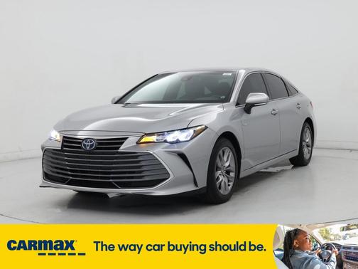 2021 Toyota Avalon Hybrid XLE