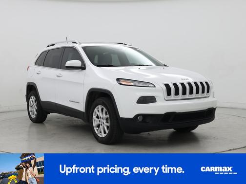 White 2016 Jeep Cherokee Latitude