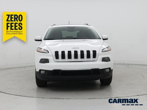 White 2016 Jeep Cherokee Latitude