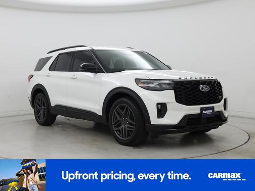 White 2025 Ford Explorer ST
