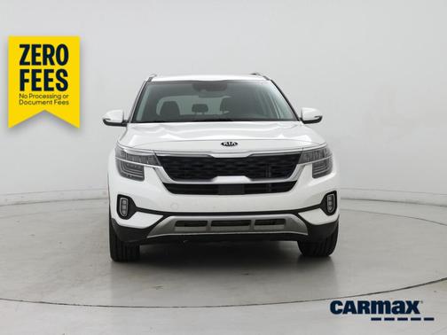White 2021 Kia Seltos SX